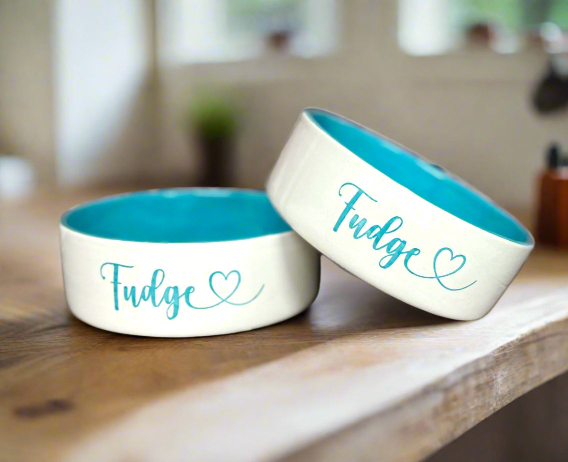 Personalised Straight sided Monochrome Heart Font design 2 bowl set