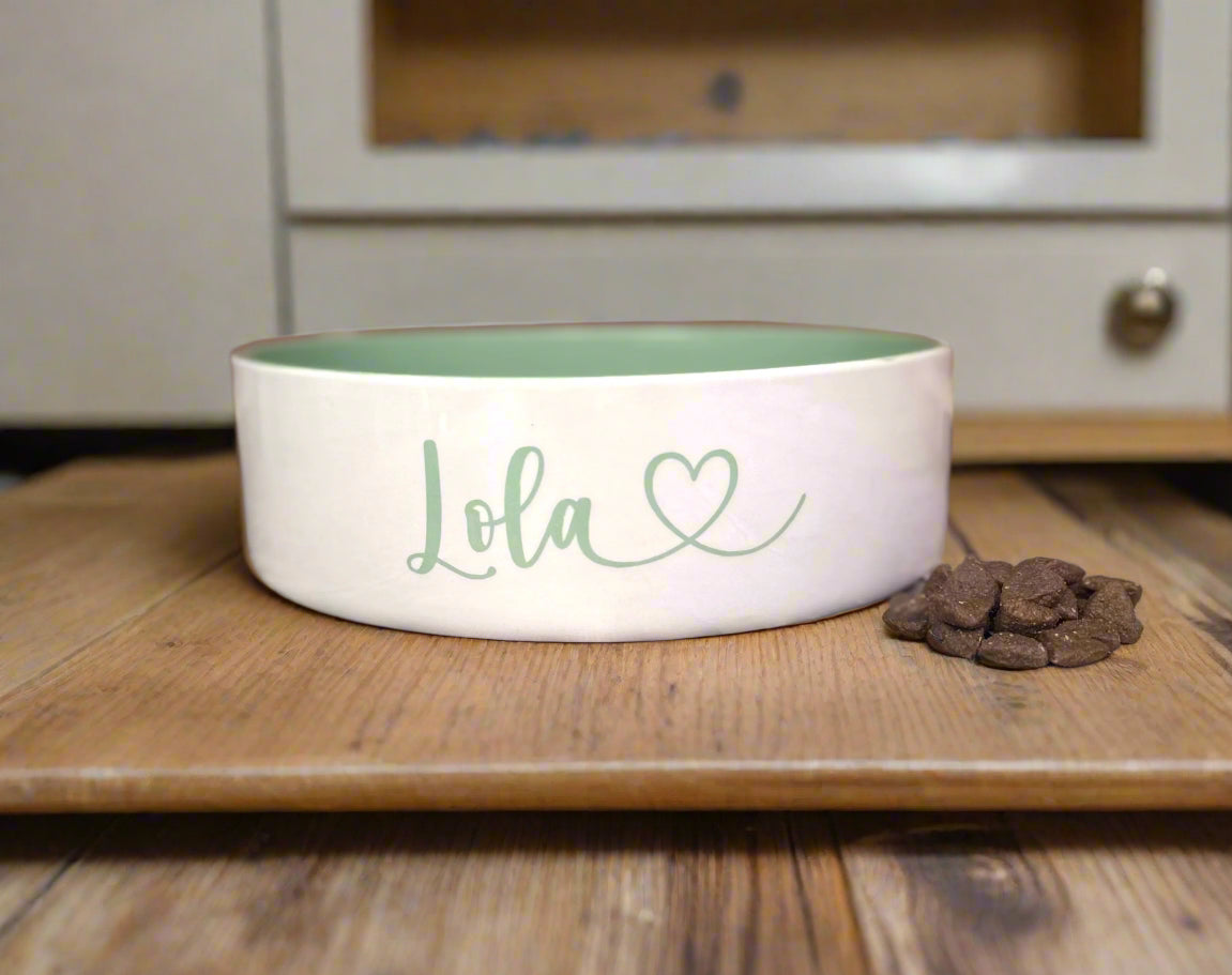 Personalised Straight Sided Monochrome Heart Font bowl and mat set